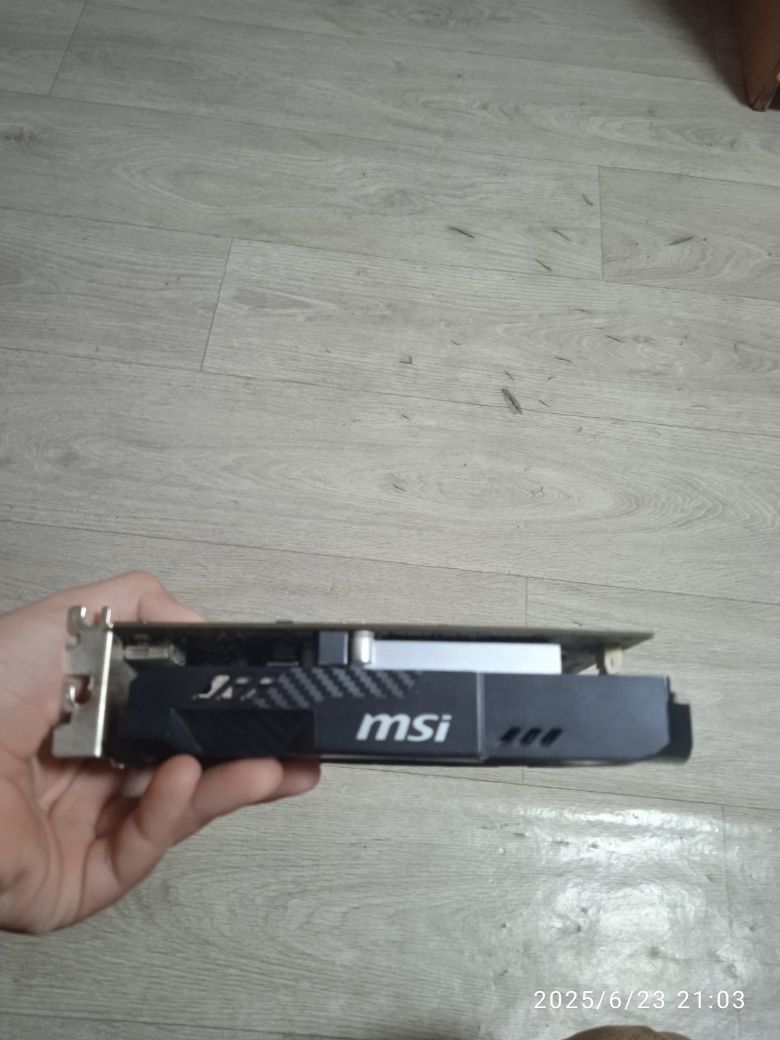Rx 560 4 GB в неизвестном состоянии