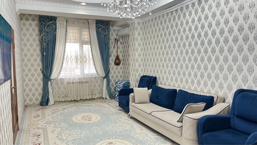 Срочно!Продается диван и кресло