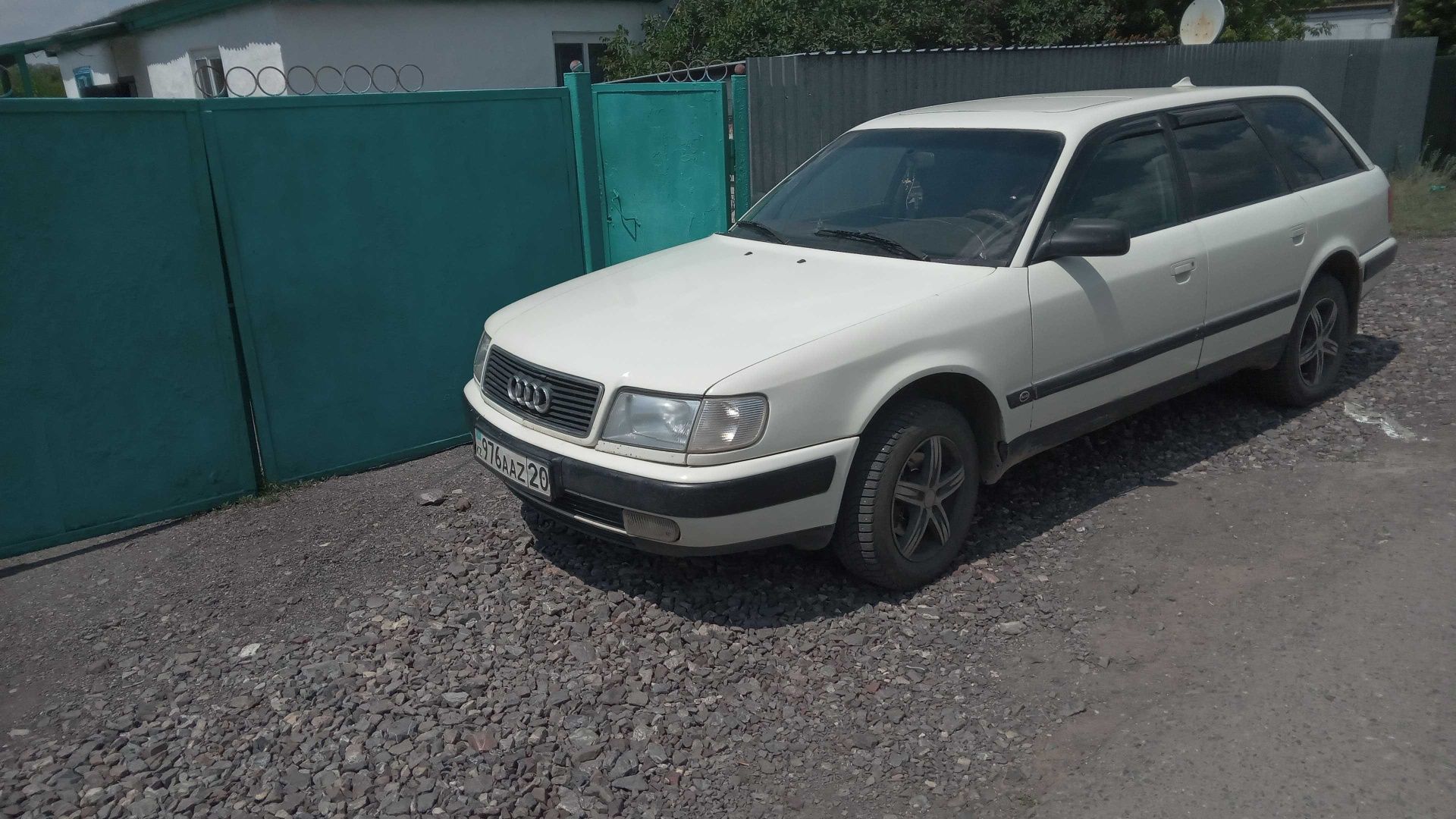 Продам Ауди С4 1992 г.в.