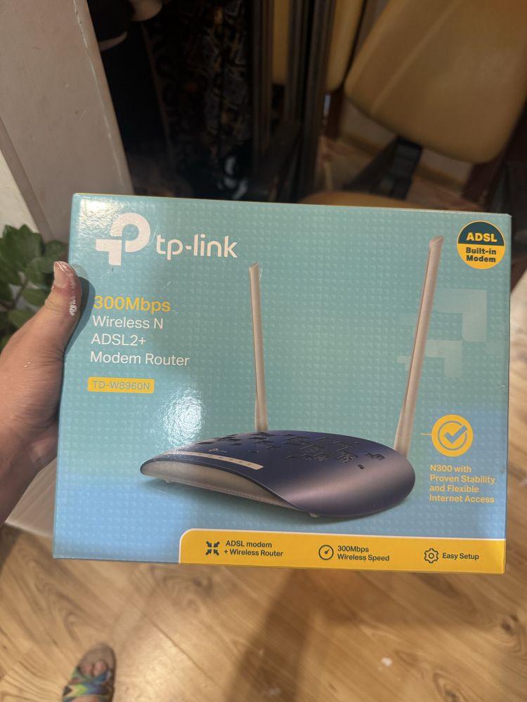 беспроводной модем-маршрутизатор TP-Link.