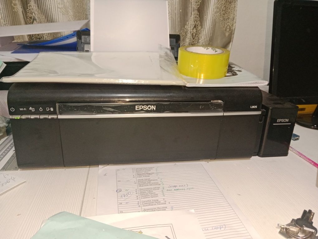 Продам цветной принтер epson l805