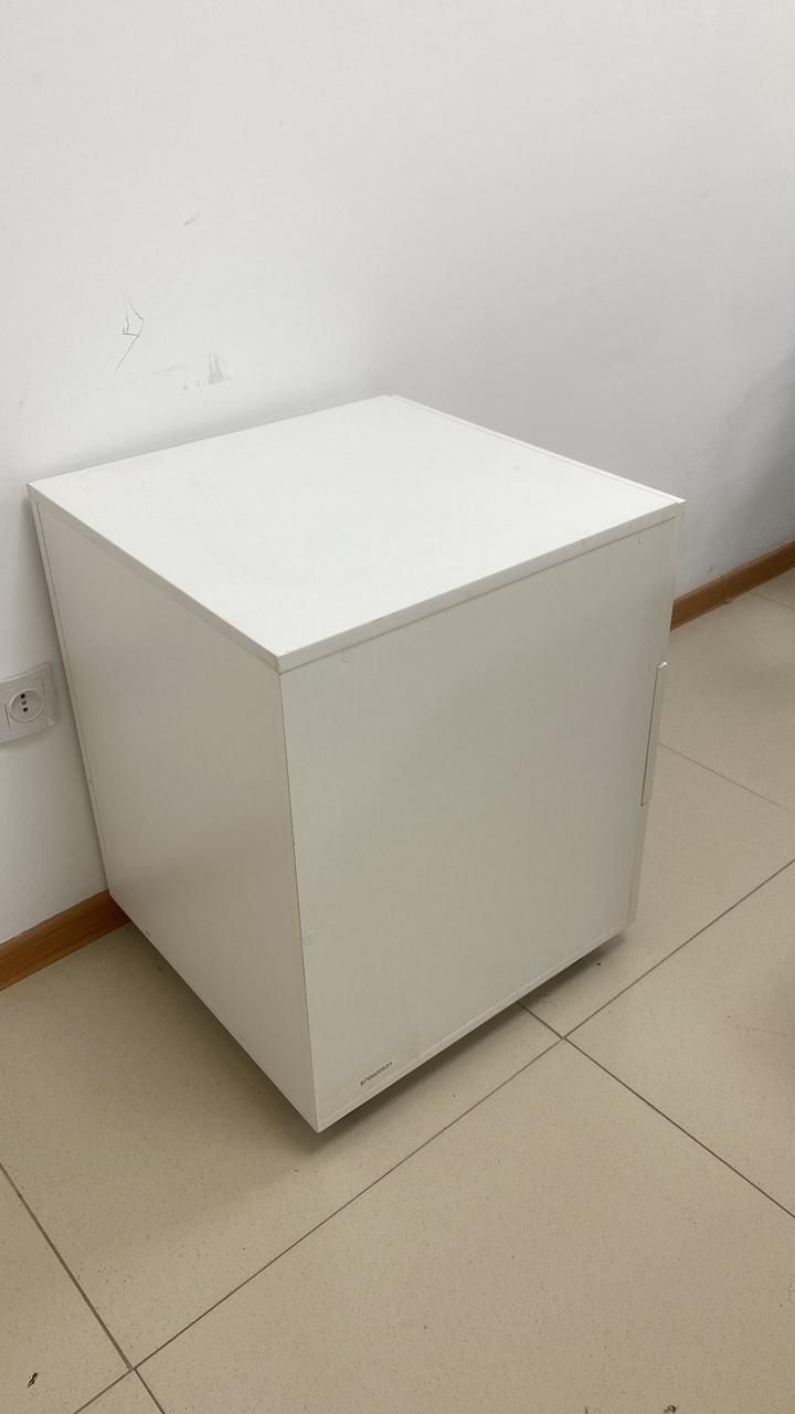 Продам  инвалидную коляску