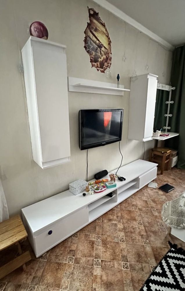 Продам стенку в гостинную