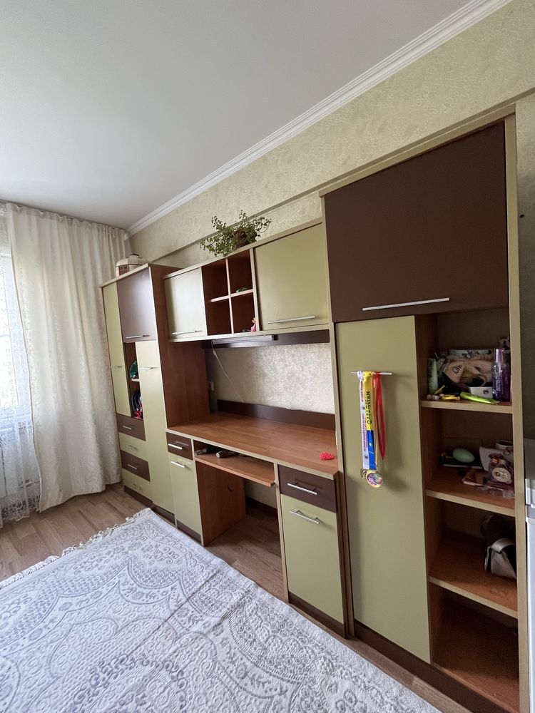 Мебель в детскую комнату