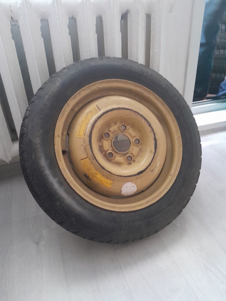 Продам запаску R16