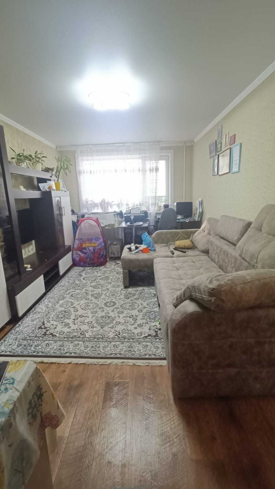 Продам 2к кв не угловая р-н Драм театр им. Н.Ф.Погодина!!!