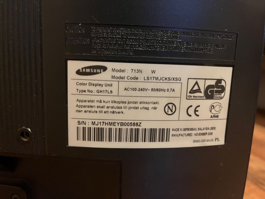 Монитор Samsung 17''
