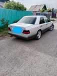 Продам автомобиль Мерседес 124 Е 220