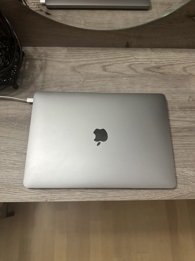 Macbook Air 2020