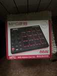 Akai MPD 218 б/у