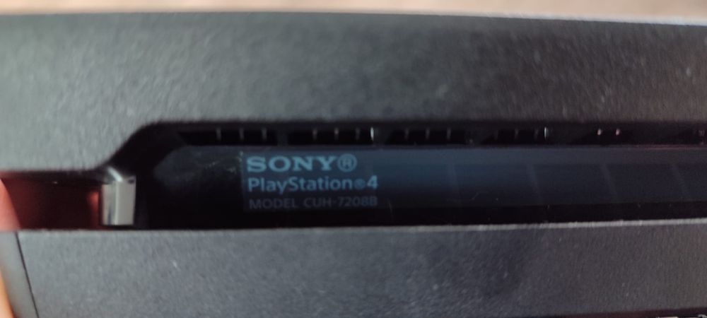 PS 4 PRO срочный продожа