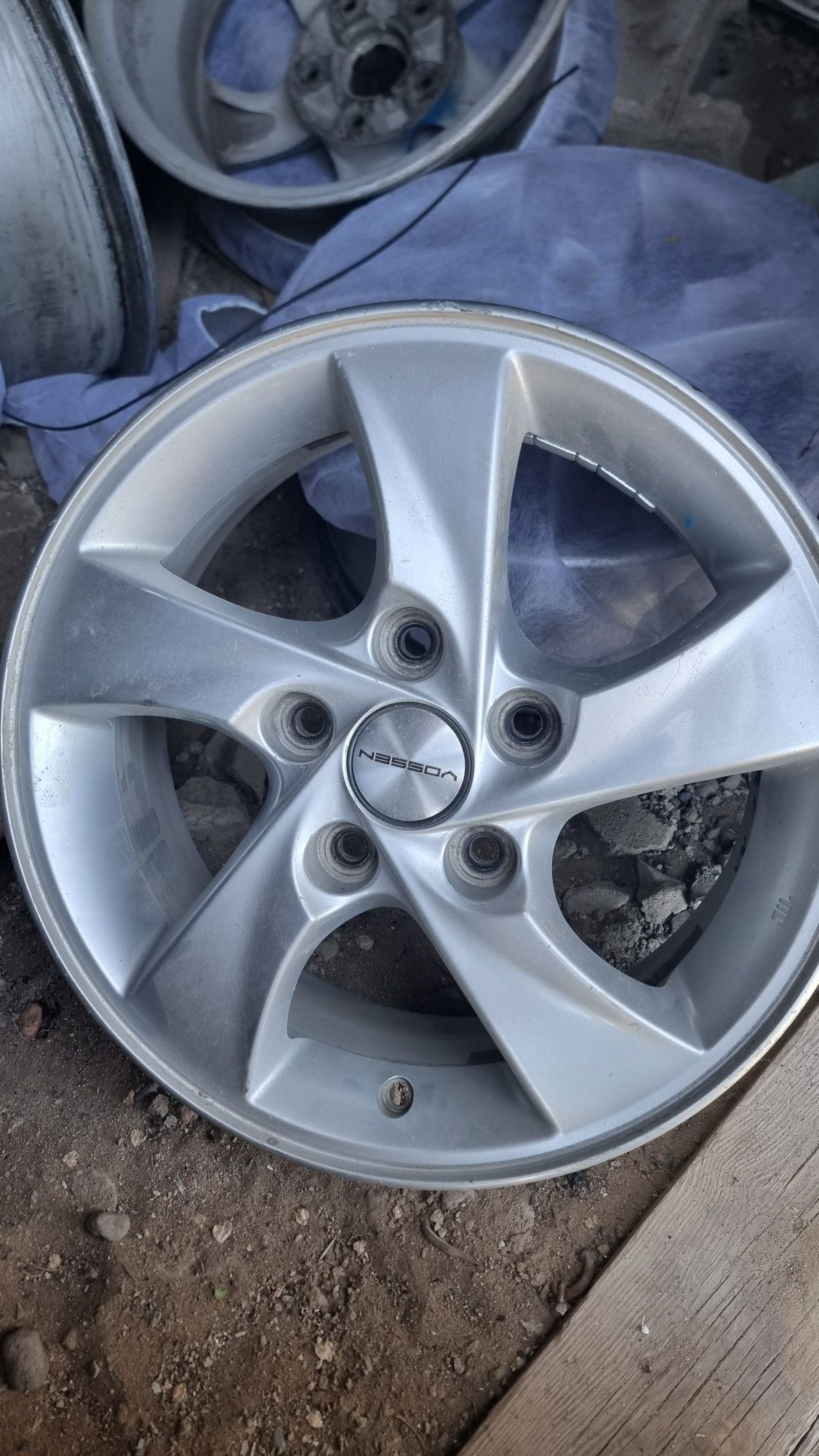 Продам колесо R15