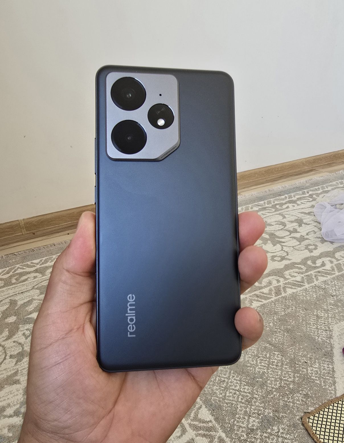 Realme Neo7.  12/256gb