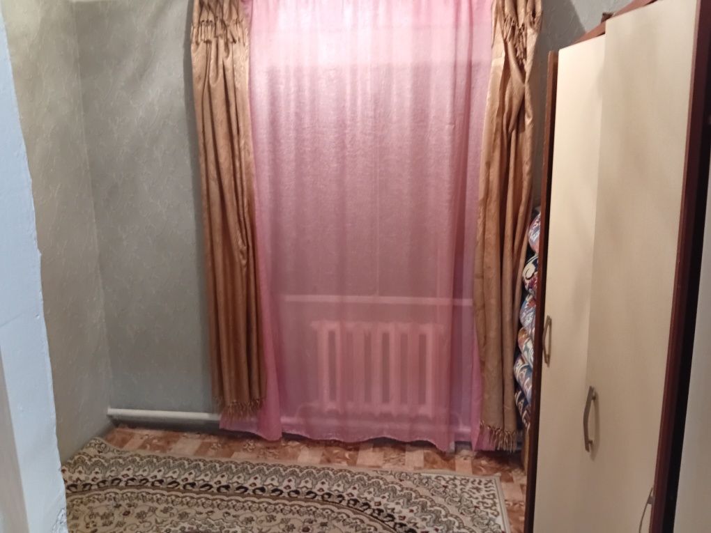 Продам 4х комнатный частный дом, с земельным участком 8 соток.