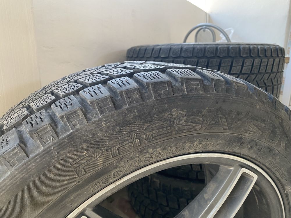 Продам Шины на БМВ X5