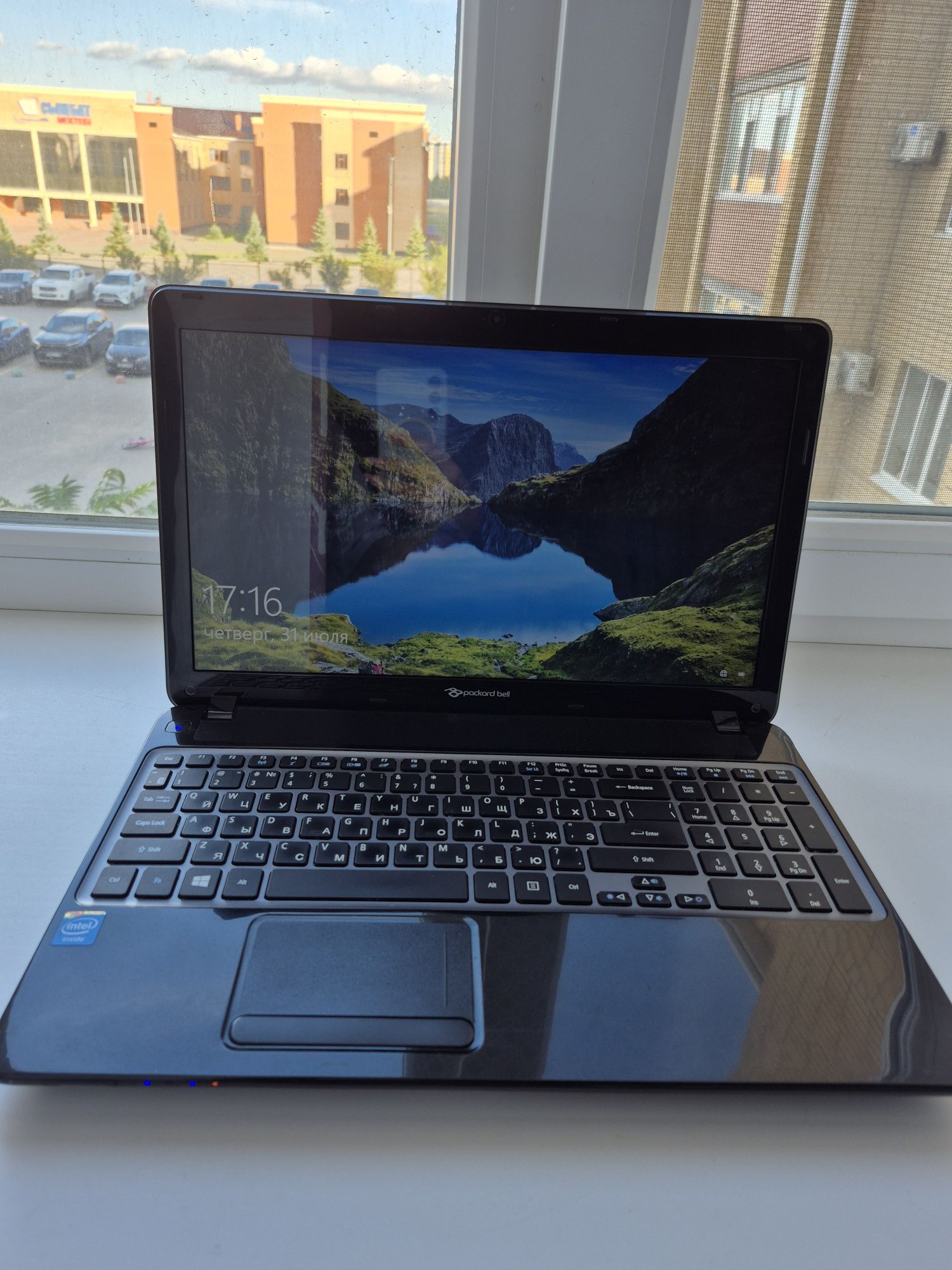 Продам ноутбук Packard bell