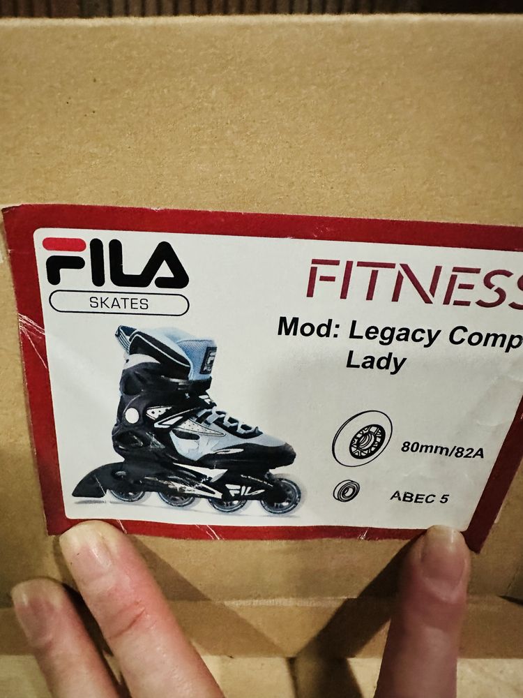 Новые Роликовые коньки Fila, черно-голубого цвета, размер 40