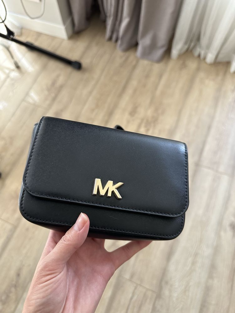 Поясня сумка Michael Kors