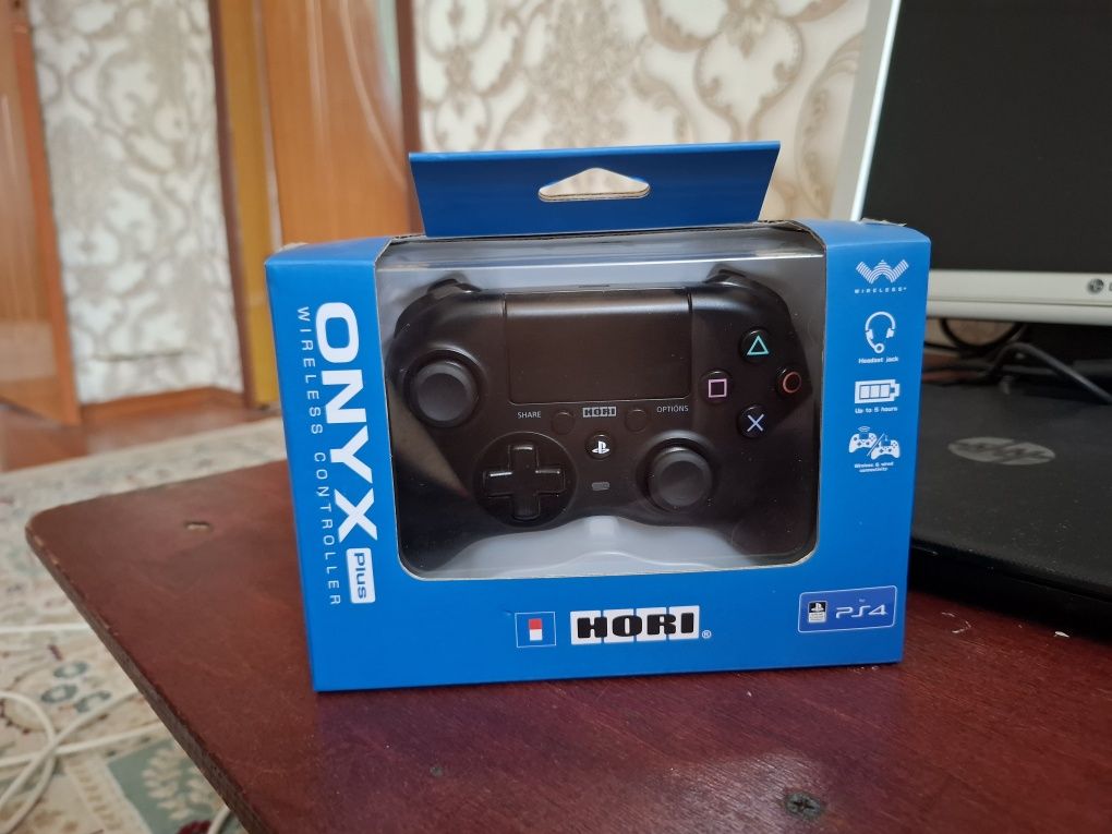 Hori Onyx Plus геймпад/джойстик/контроллер