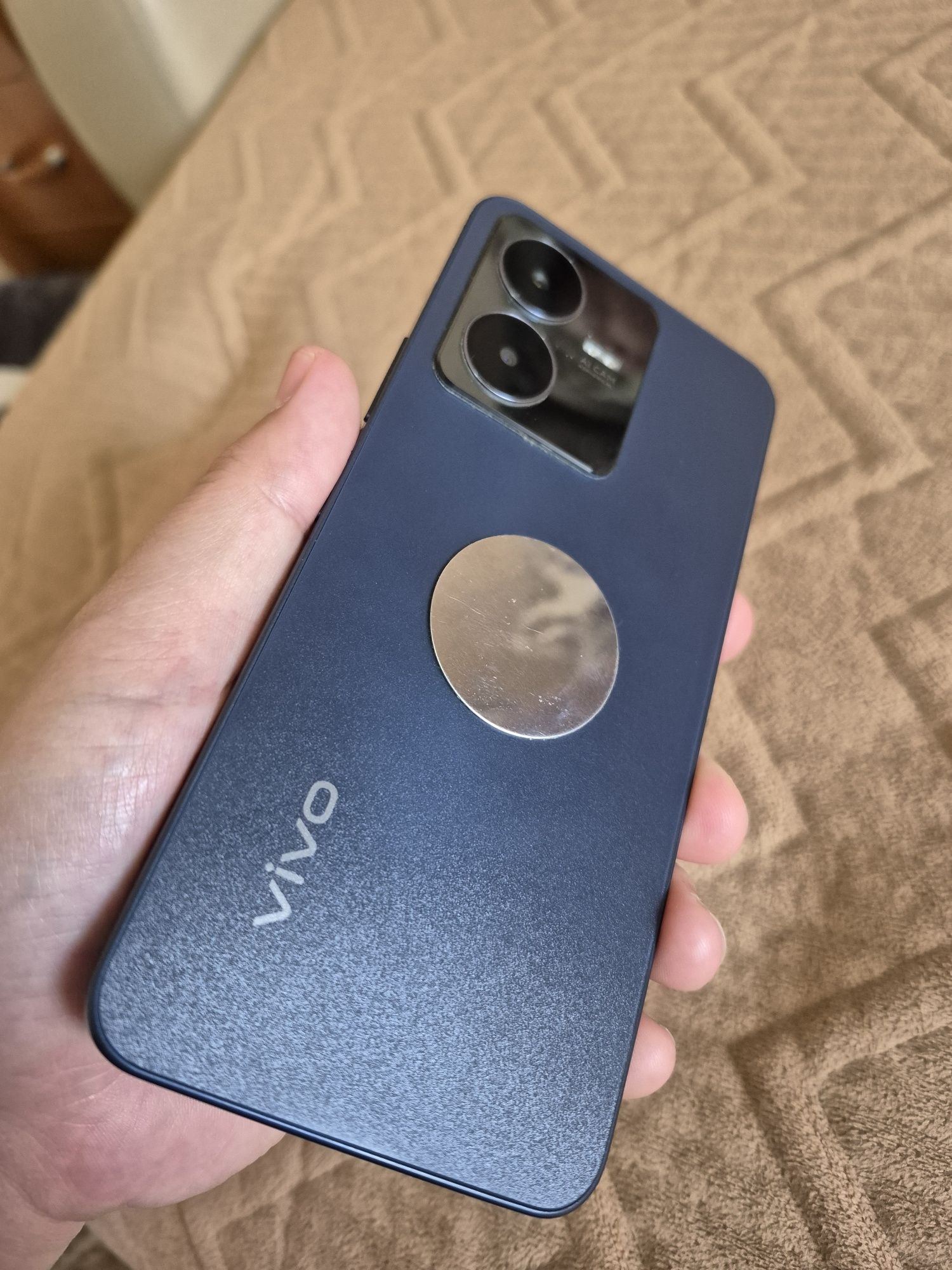 Смартфон vivo y22