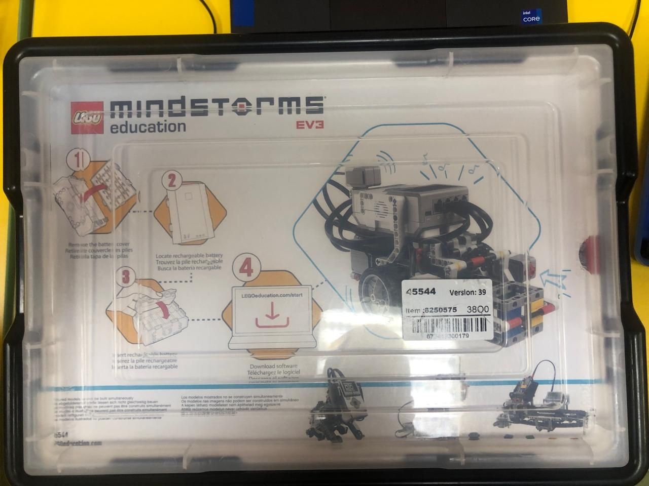 Lego Mindstorms Ev3 45544 + Ресурсный набор 45560 в подарок
