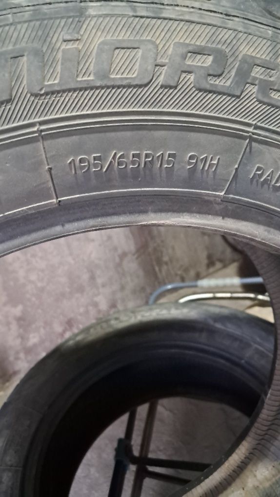 Продам резину на 15