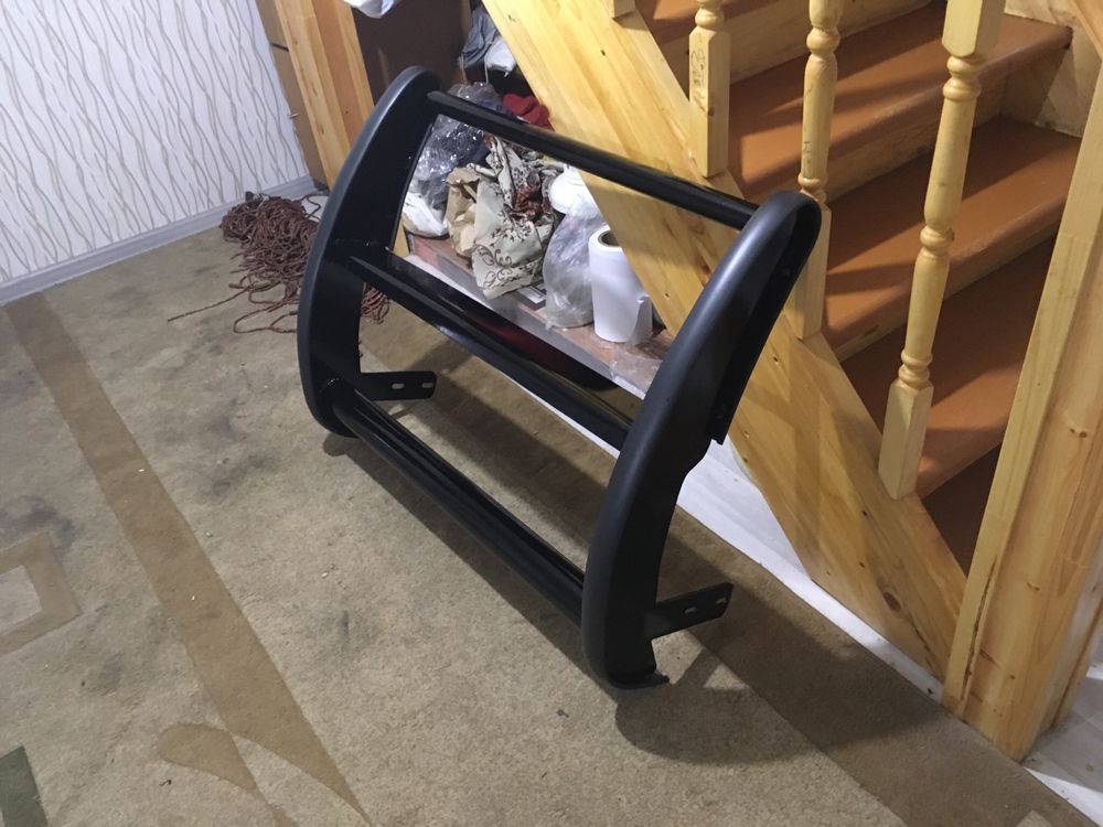 Защита бампера Кенгурятник push bar на Tahoe suburban avalanche