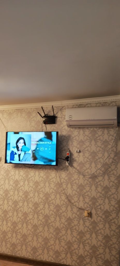 1ком.КВ.Посуточно и Почесовой .В Центре.Смарт,ТВ . Ночью 8200т