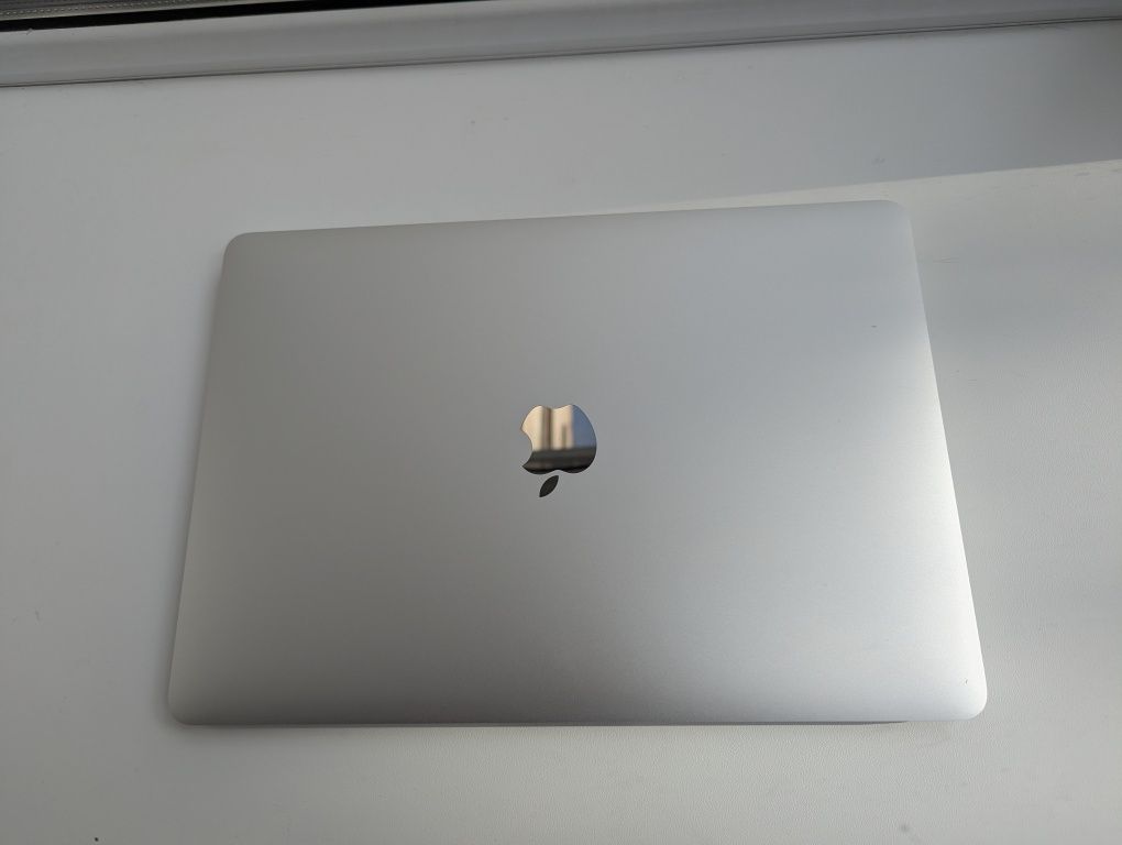 ноутбук apple macbook air m1 8/256