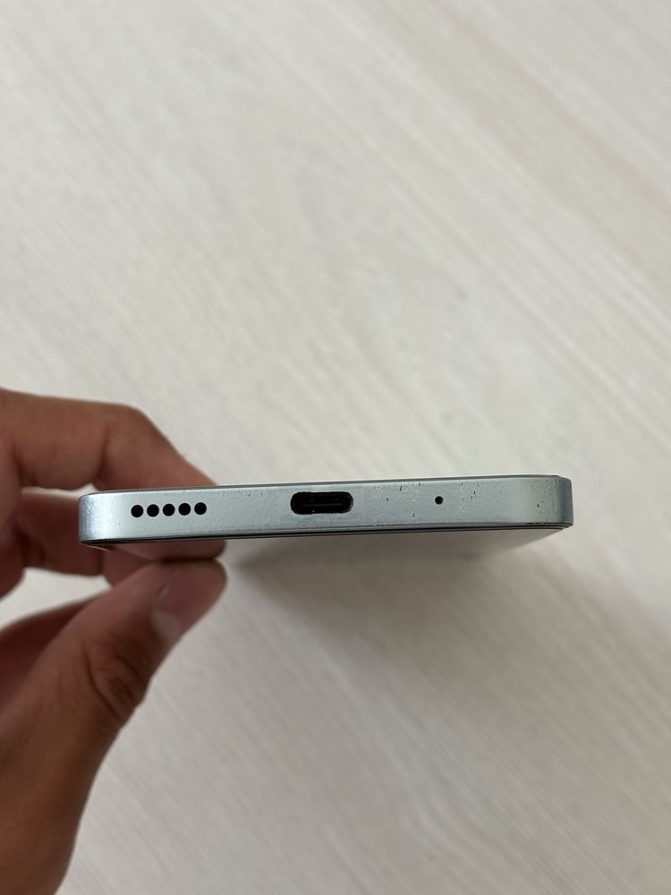 Телефон Honor 90 lite