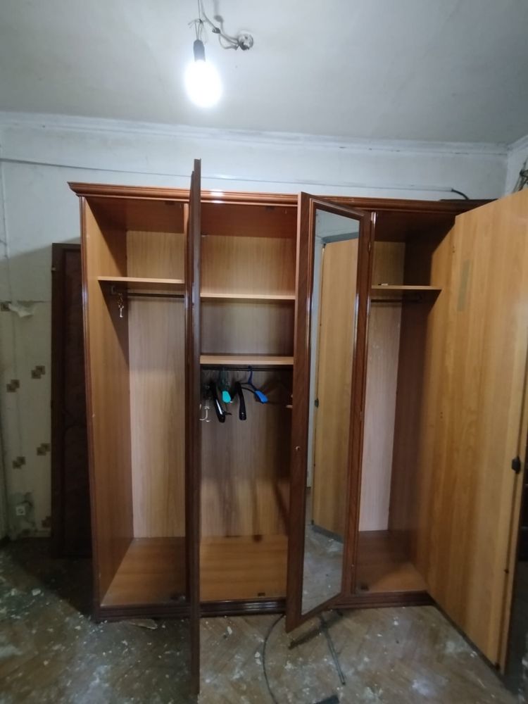 Отдам шкаф бесплатно