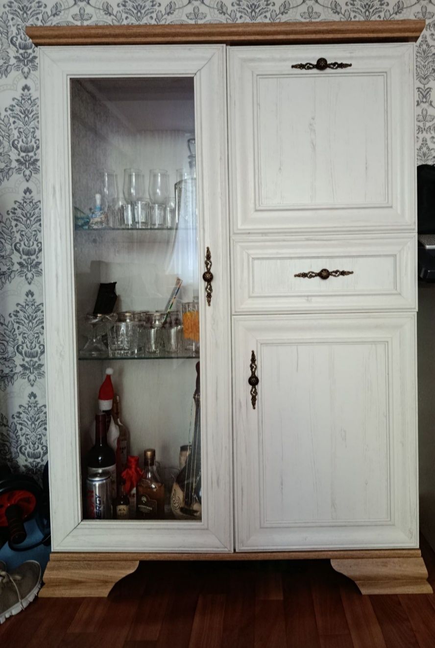 Продам стенку бар