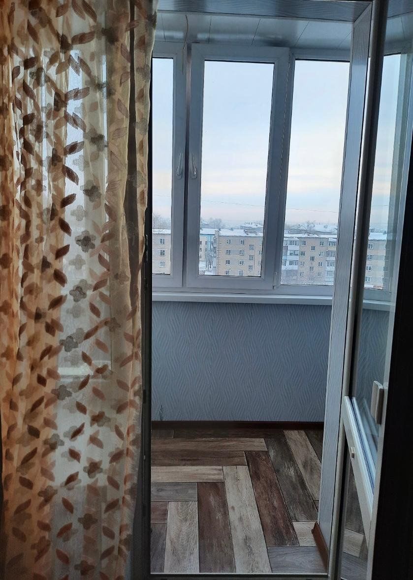Продам 3 комнатную квартиру в районе Пирамиды 27400