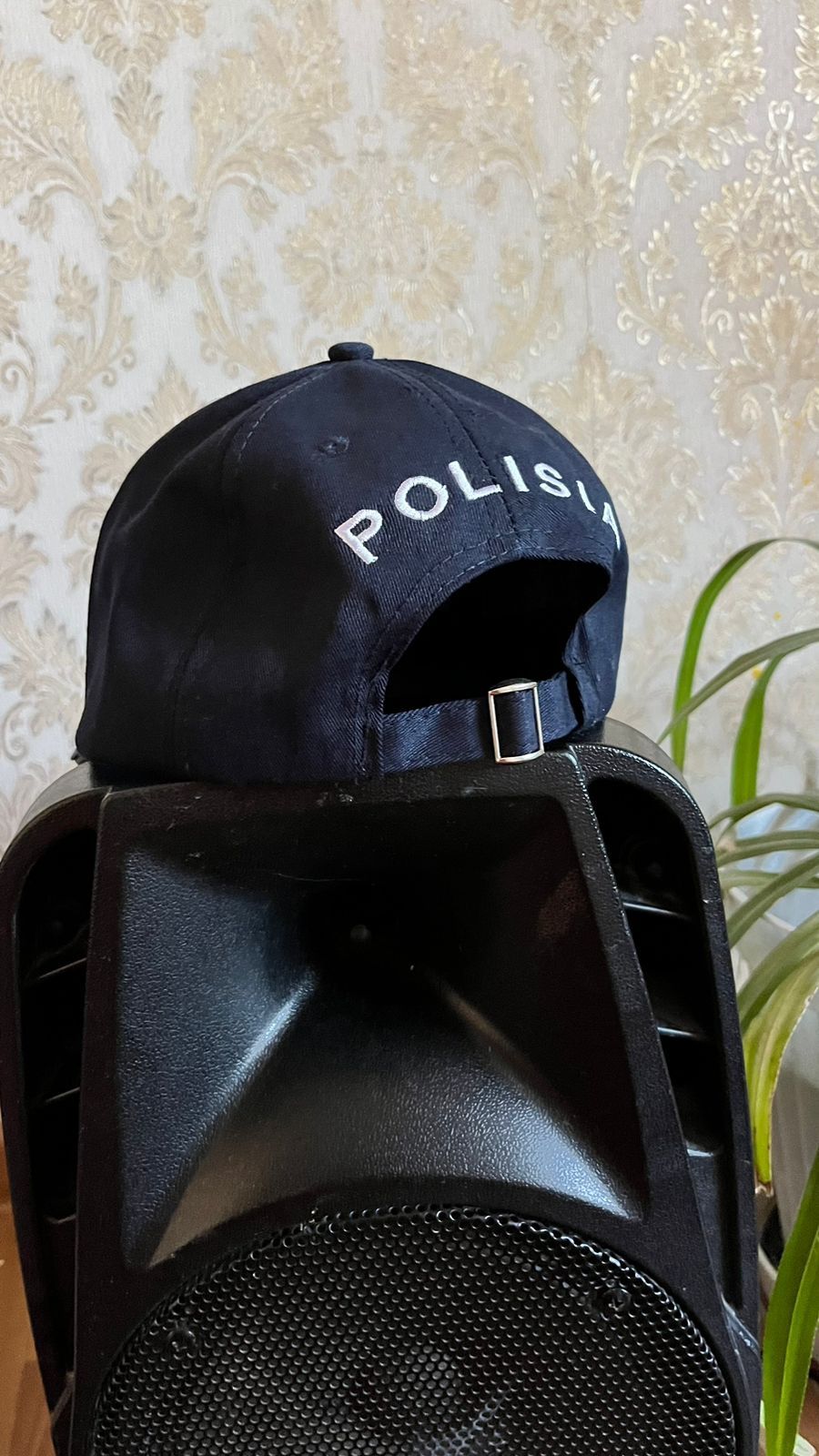 Polisia кепка новый