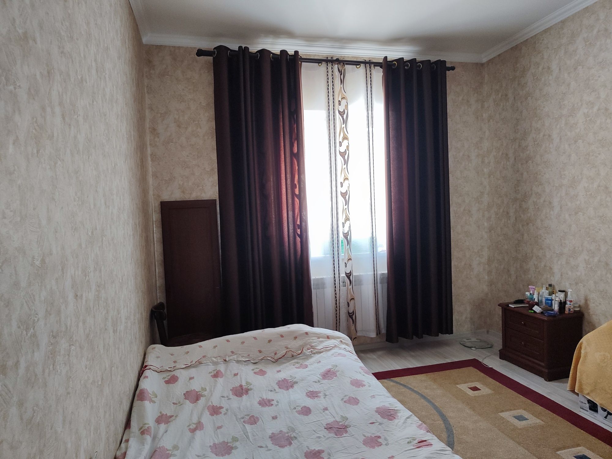 Срочно! Продам дом в Каскелене. В районе больницы