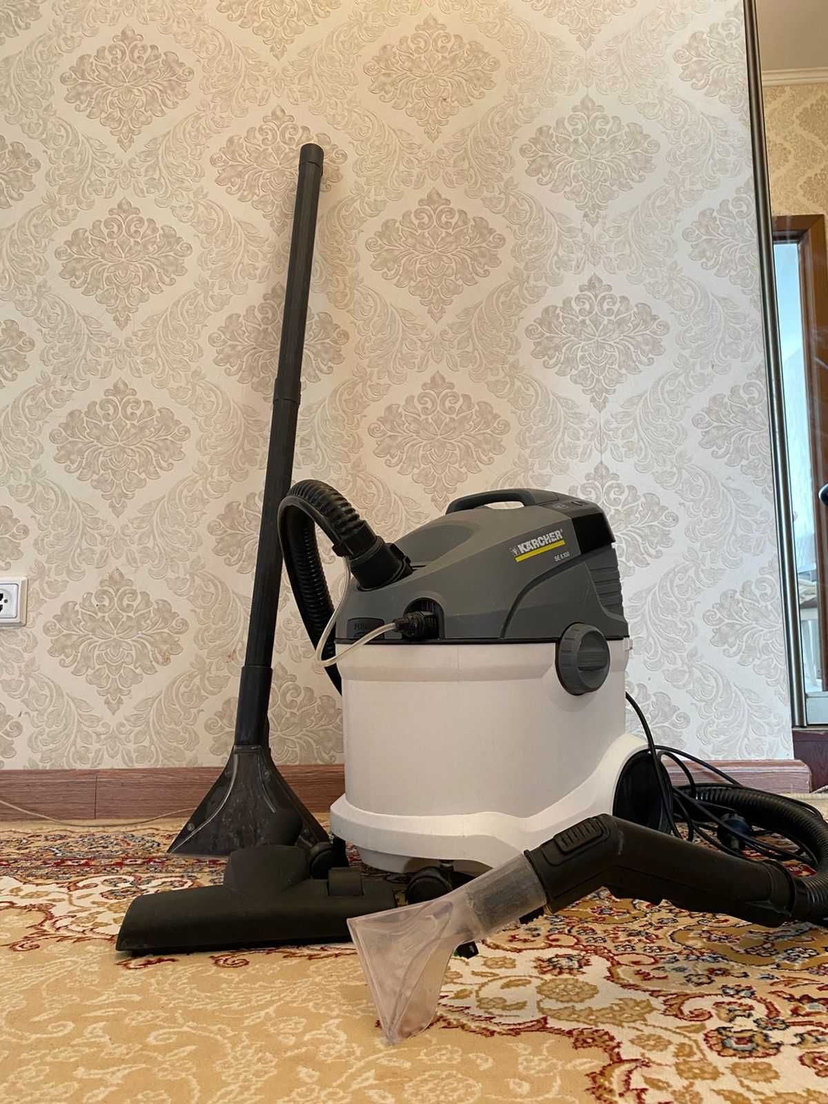 Моющий Пылесос Керхер Кархер Karcher БУ  75.000 тг Продам Куплю Бу