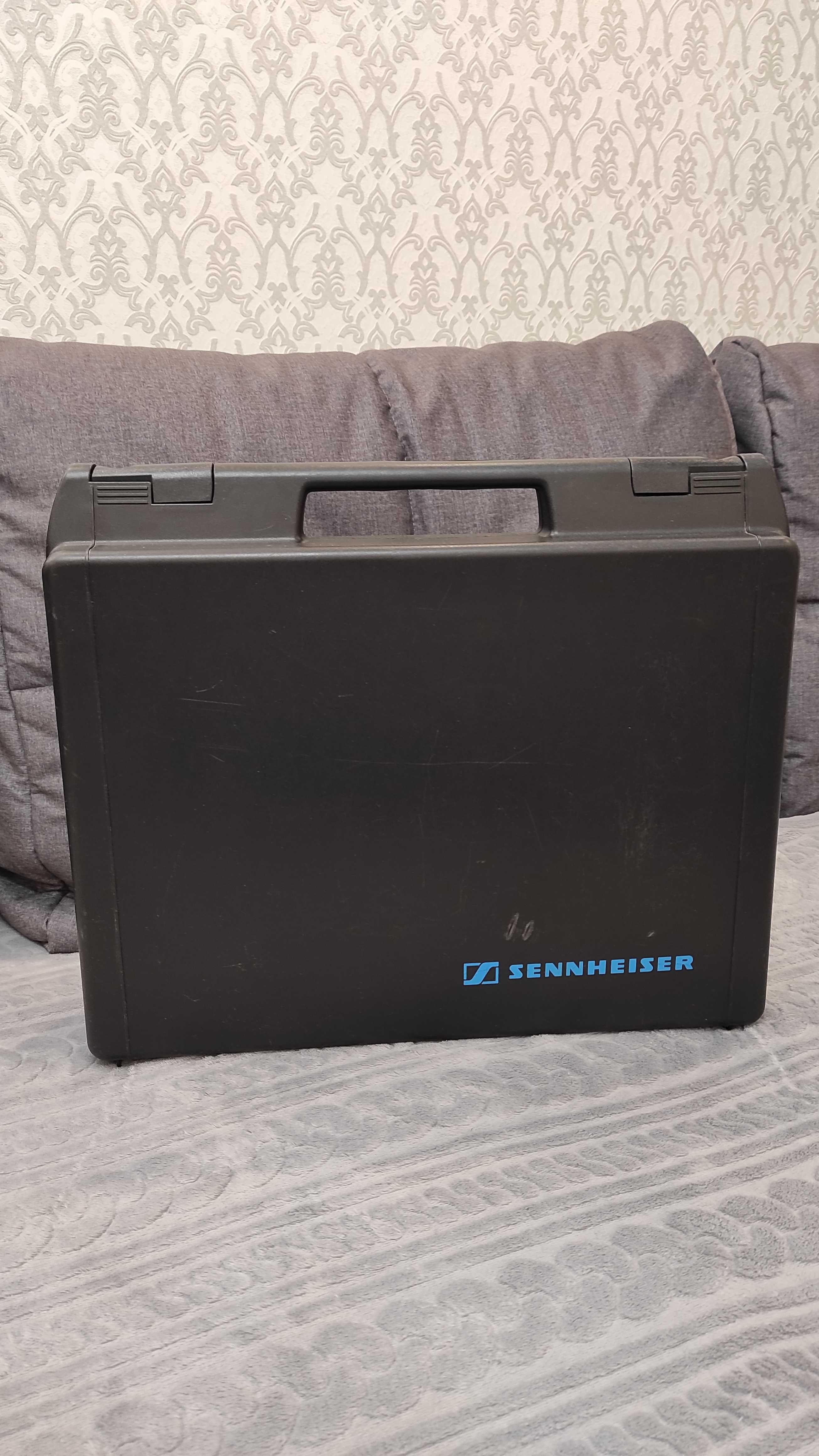 Радиомикрофон SENNHEISER EW100G3 835