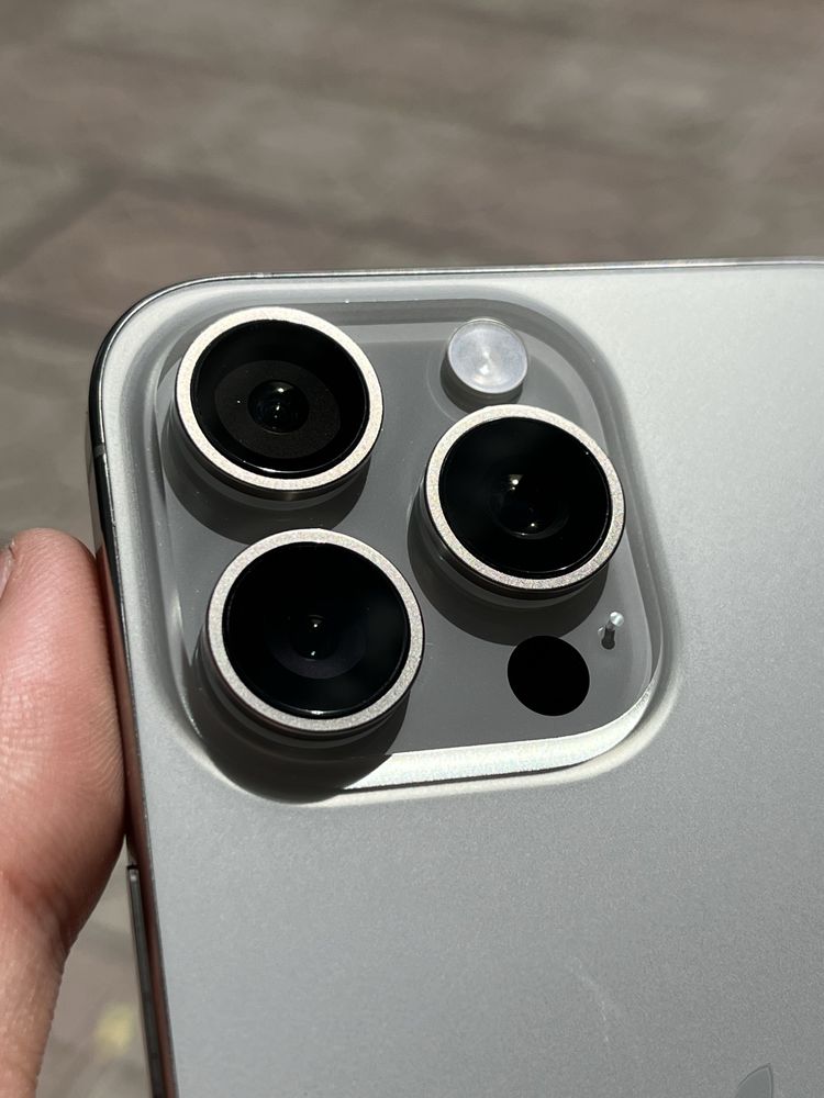 iPhone 15 pro max 1 tb титан