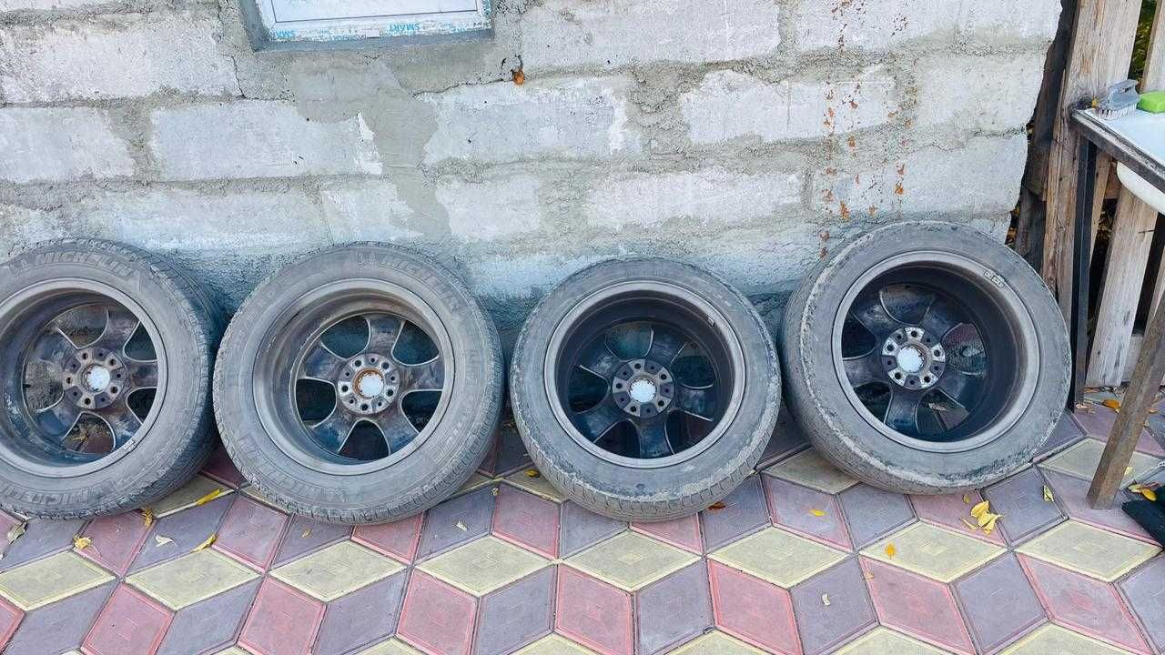 диски  БМВ с резиной 138 стиль R17