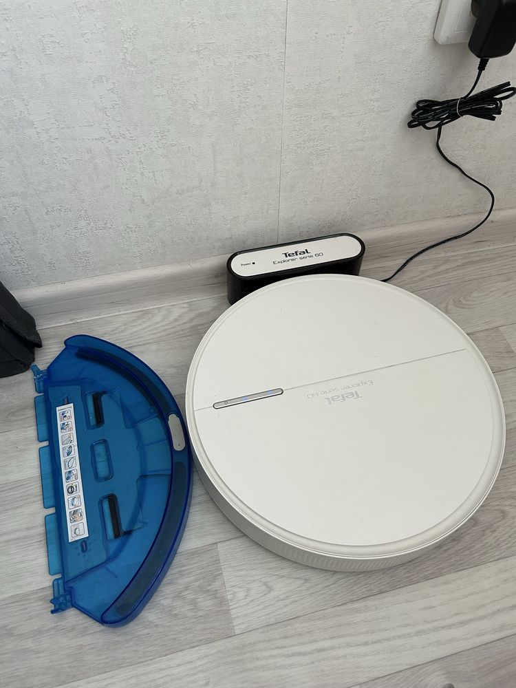 Продам робот пылесос TEFAL 60