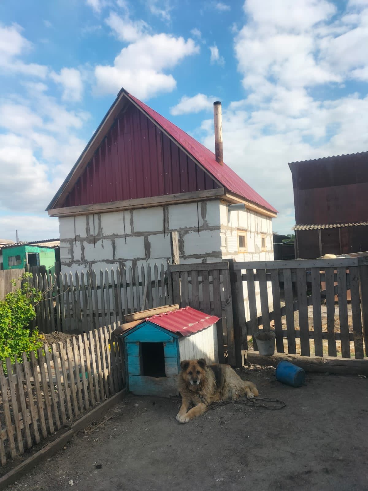 Срочно Продам квартиру в 2-х квартирном доме.