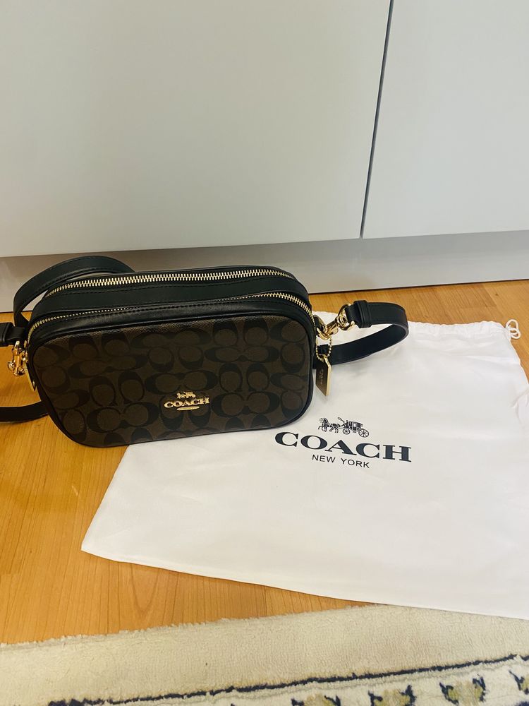 Сумка Coach с ремешком
