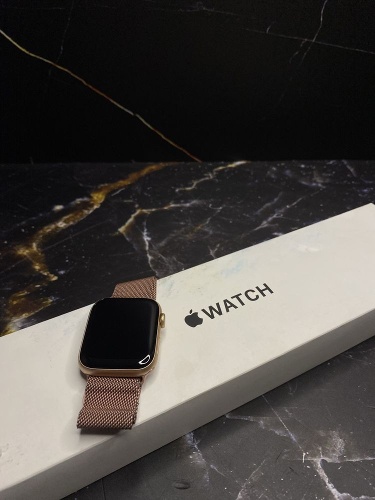 Apple Watch SE 44mm |Эпл вотч се 44мм