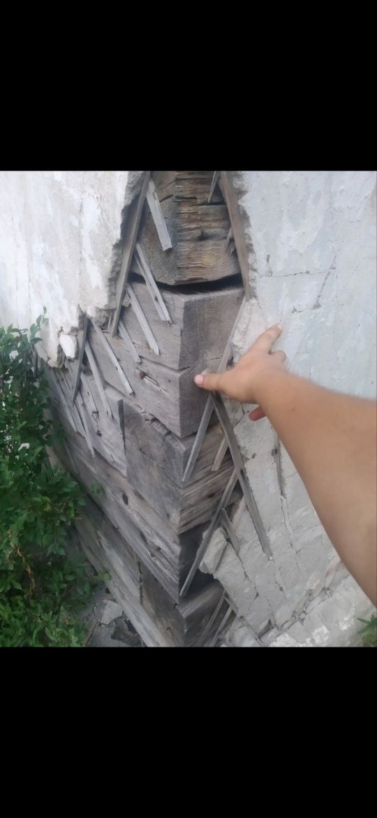 Продам шпальный дом на разбор с документами
