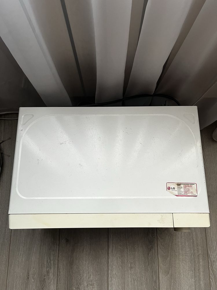 Микроволновка LG