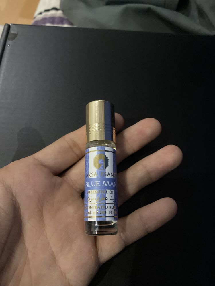 Продам маслянные духи  Blue man