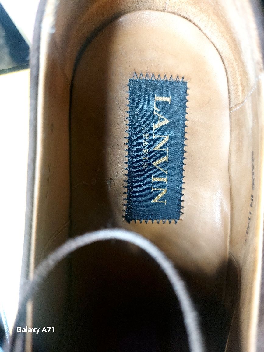 Продам класические  мужские Туфли Lanvin