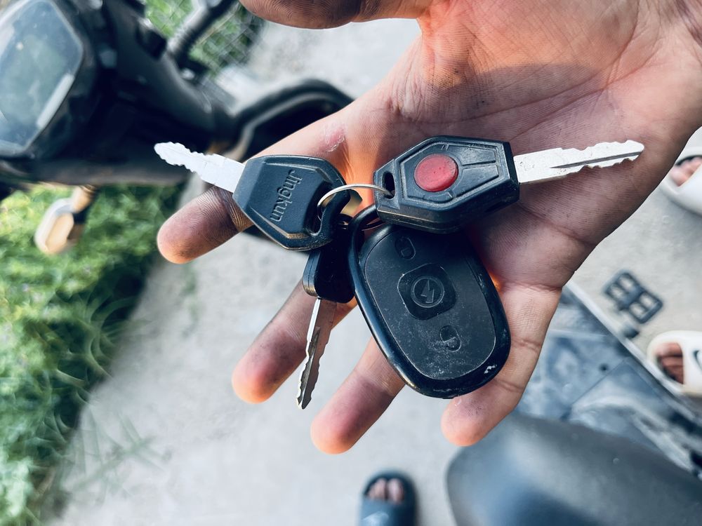Продам 35000к саудасы бар