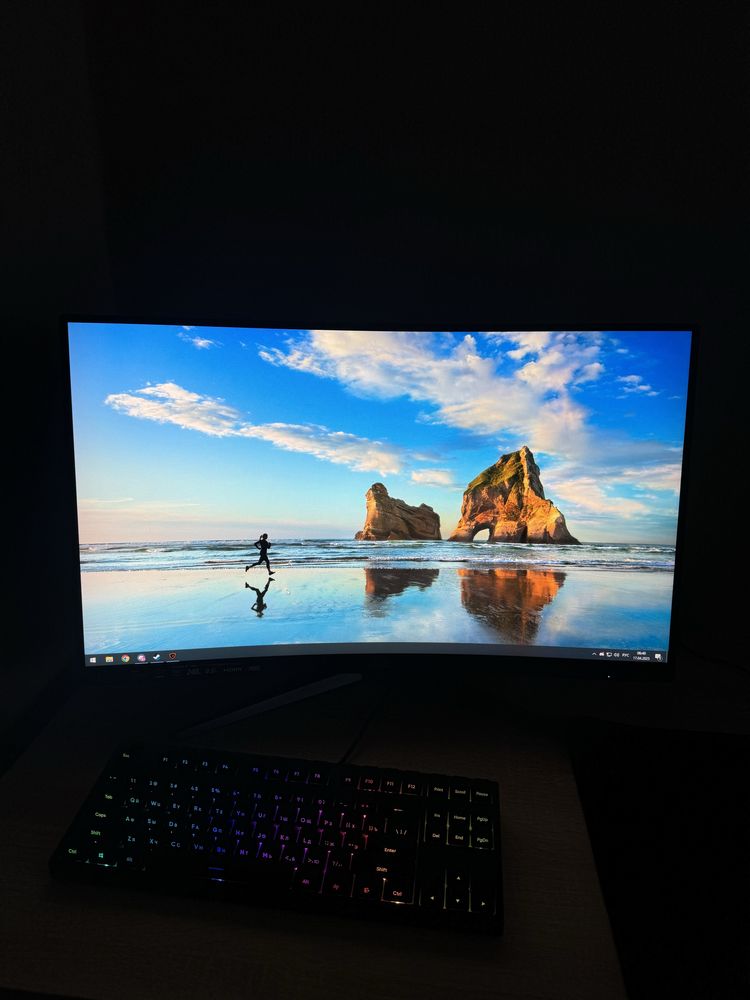 Игровой монитор 240гц