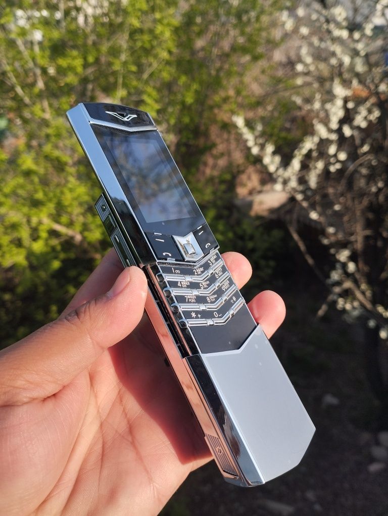 Vertu signature S модели